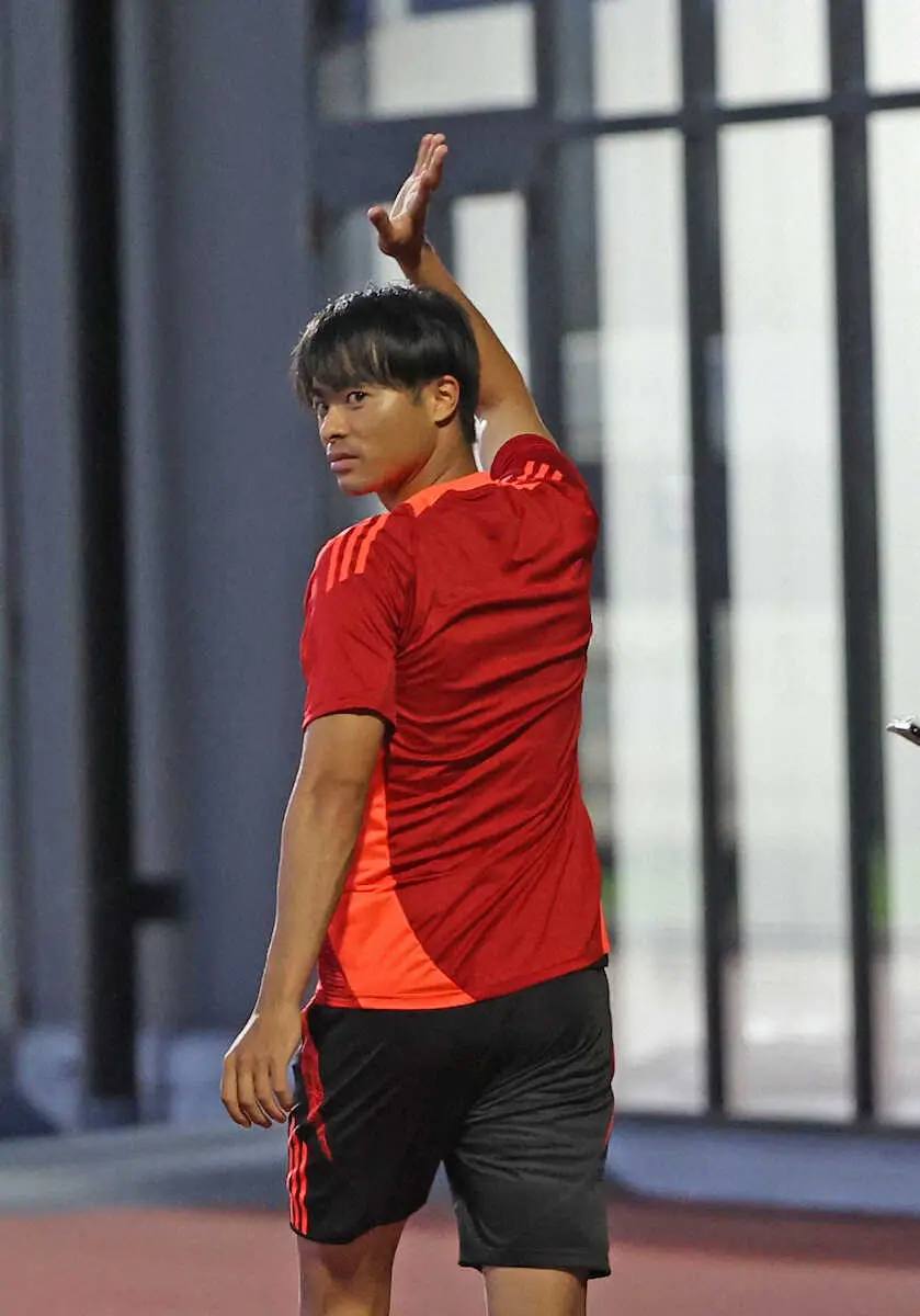 【画像・写真】日本代表・三笘　定位置奪回へ攻守で「しっかり貢献」フル回転誓う