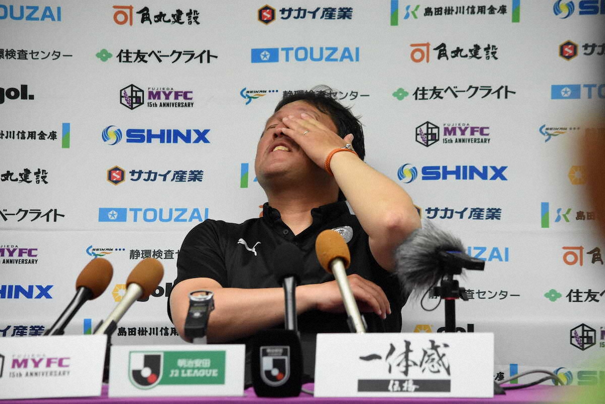 Miracle Comeback: J2 Shimizu Coach Akiba Overcome with Emotion as Nishizawa Returns to Lead Derby Win