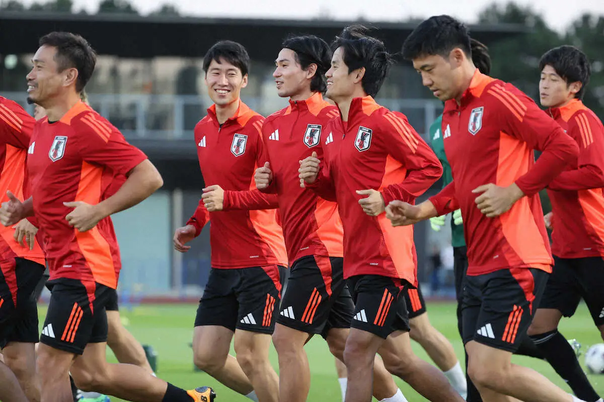 【画像・写真】森保ジャパン　15日オーストラリア戦へ国内で練習再開　主力組は軽めの調整