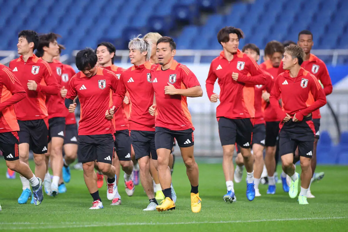 【画像・写真】3試合連続ベンチ外の長友「誰もができないからこそ、僕はここにいる」目標はW杯5大会連続出場