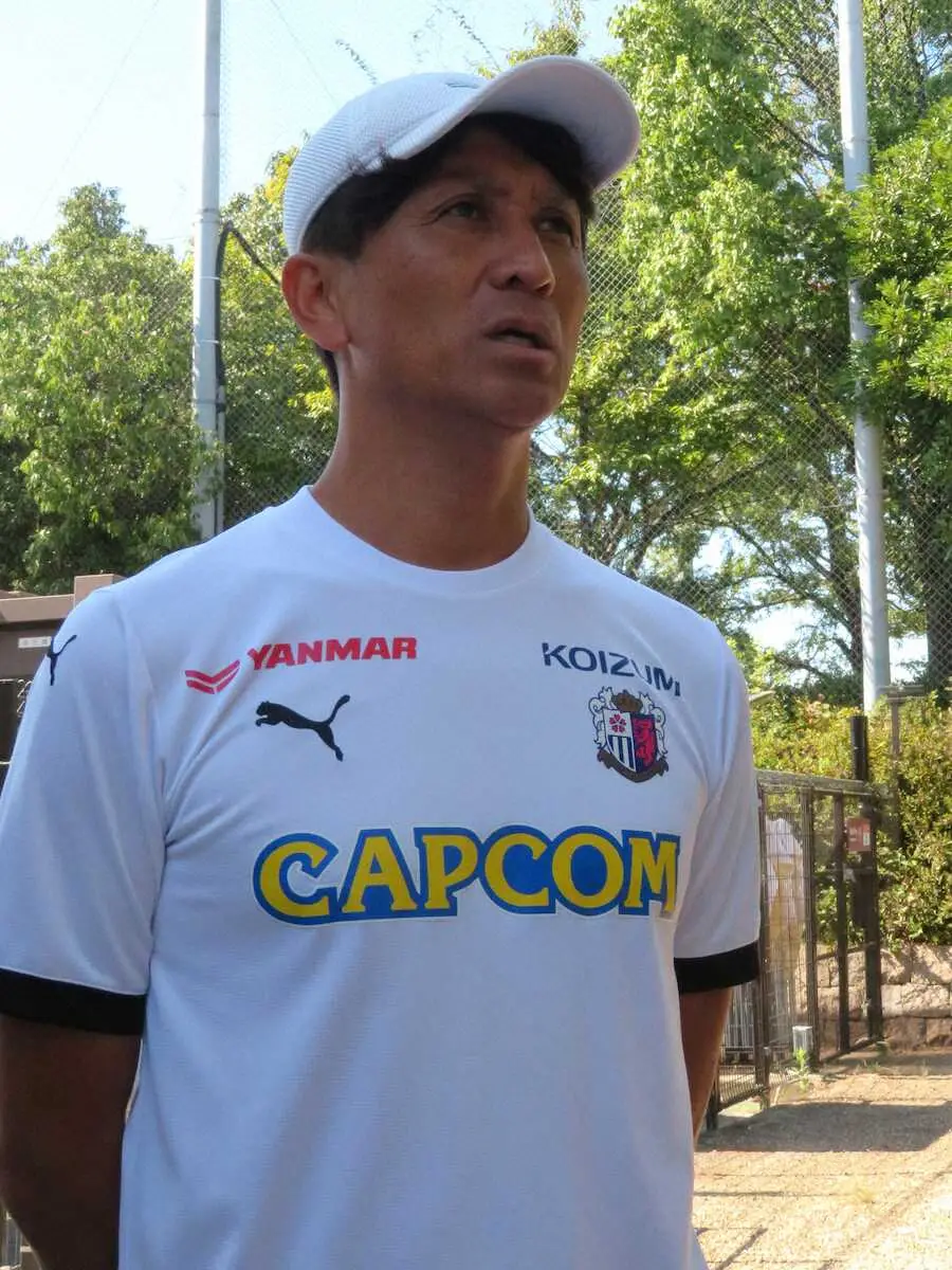 【画像・写真】J2降格の鳥栖　新監督に小菊昭雄氏が最有力候補　今季限りでC大阪退団　熱血漢に「再建」託す