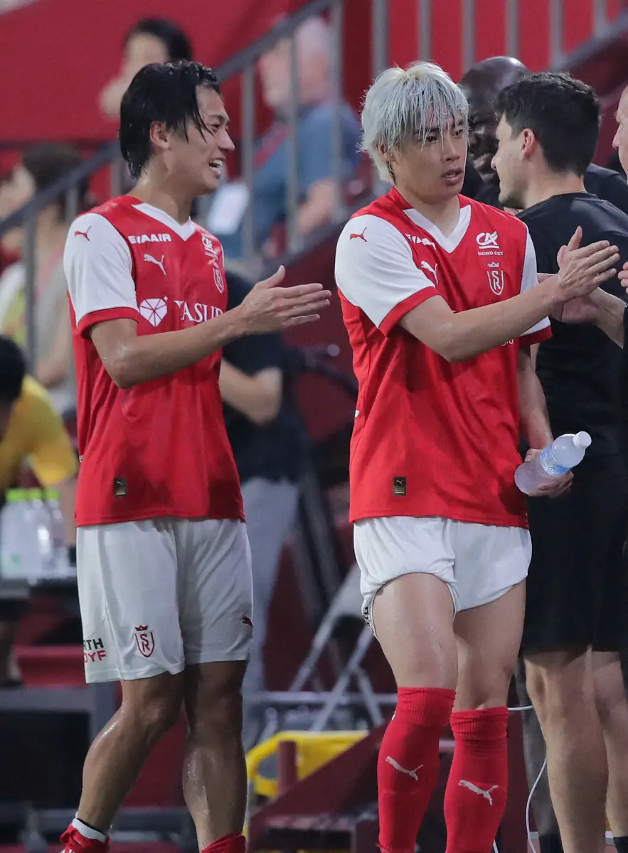 【画像・写真】Sランス連敗3で止めた!中村敬斗＆伊東純也　日本コンビ今季2度目のアベック弾でW杯予選へ弾み