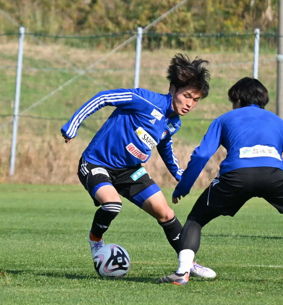 【画像・写真】試合出場を目指して練習に励む石山