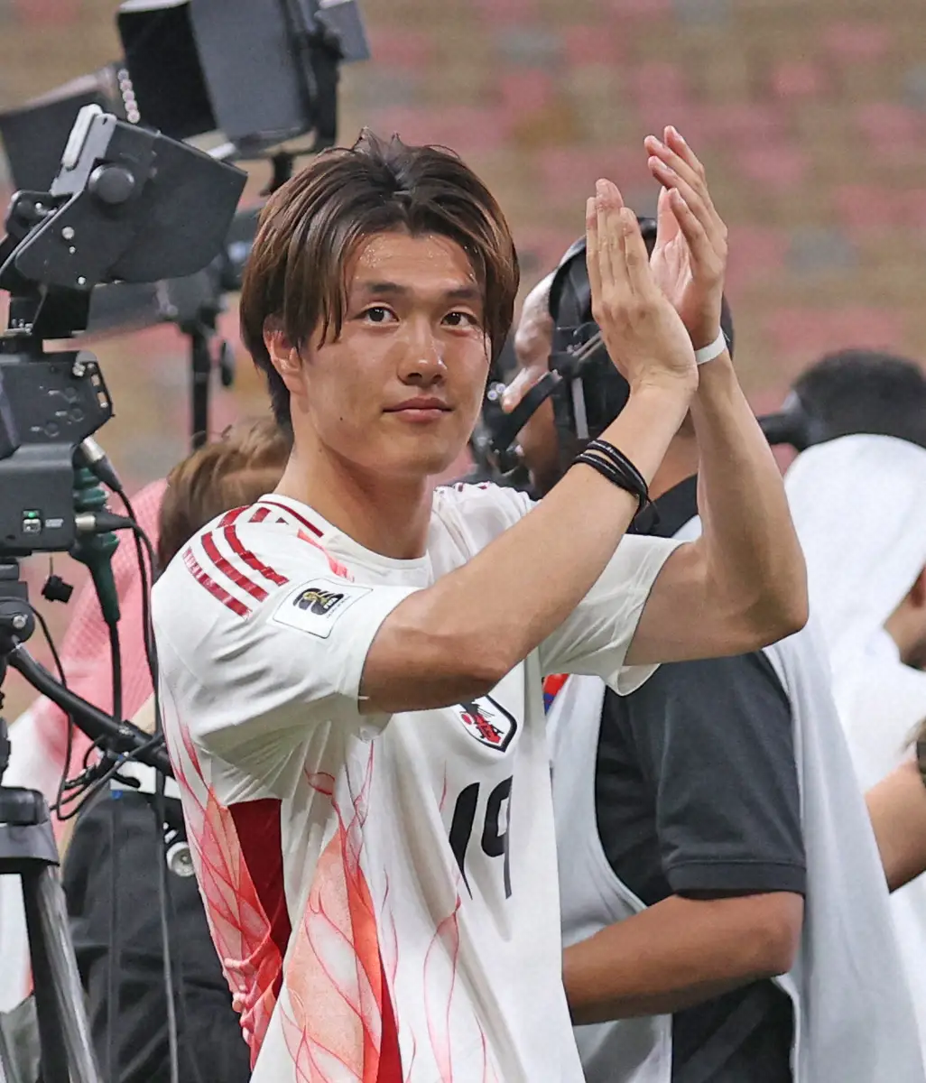 【画像・写真】森保ジャパン“大熱狂”雨のインドネシア戦　南野が追加点!小川の“先制弾”はオウンゴールに