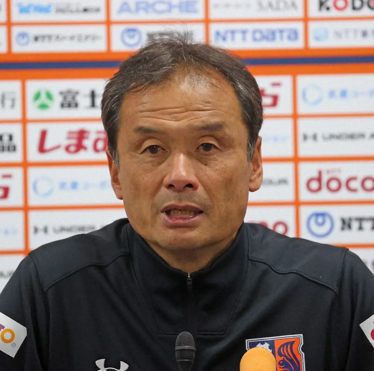 【画像・写真】大宮の長澤監督　最終戦の富山戦へ「ここまで残留争いのイメージ、負けたら終わりで進めていた」