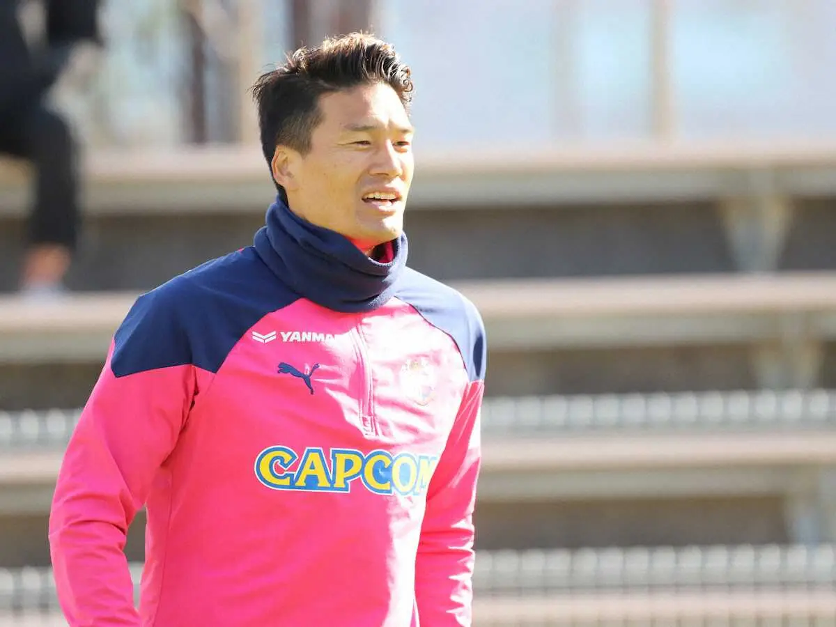 【画像・写真】C大阪　ホーム最終戦でDF山下達也主将がメンバー入り　ホーム11連敗中の鹿島に勝つ