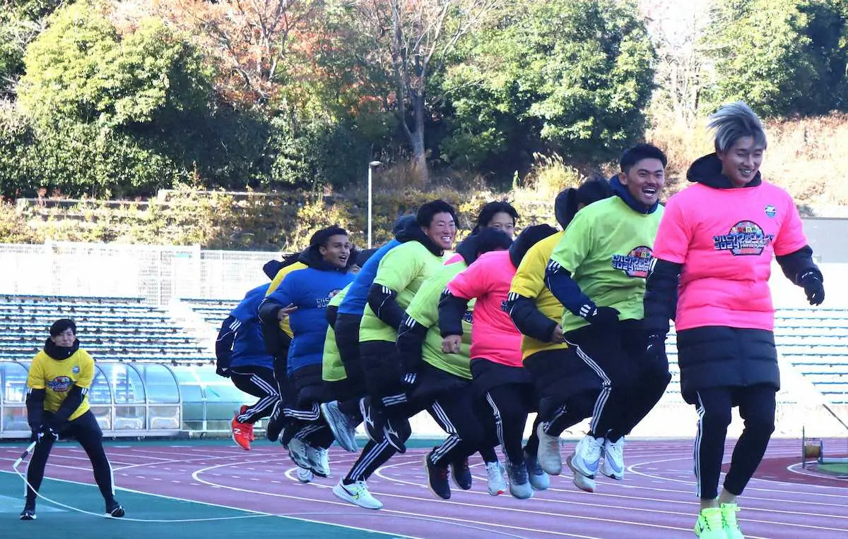 【画像・写真】J1町田「ゼルビアファンフェスタ」開催で応援に感謝　相馬勇紀「来季エンブレムの上に星をつけましょう」