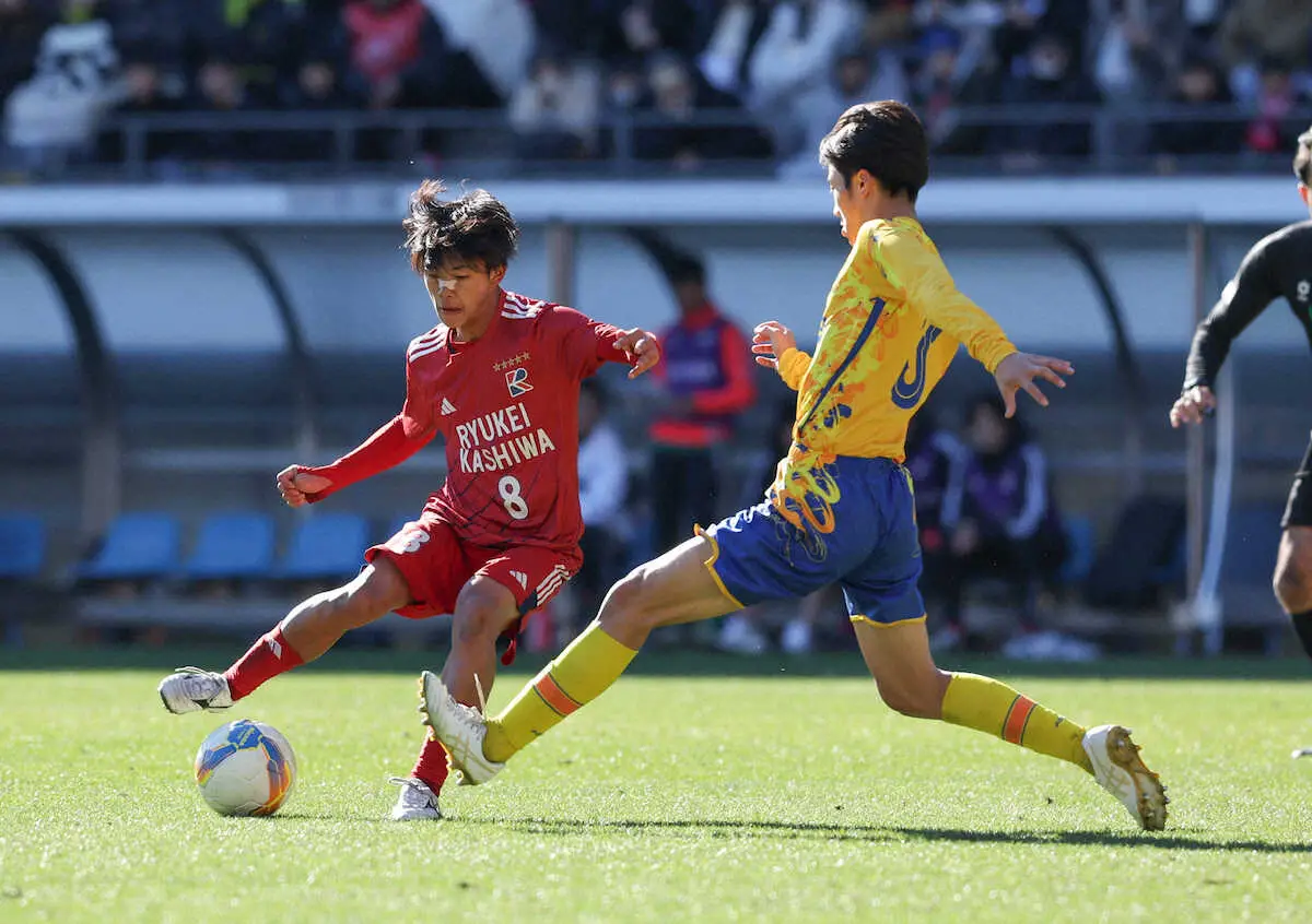 【画像・写真】【高校サッカー】流通経大柏が8発快勝　前半だけで6点　榎本監督「落ち着いて試合を進めてくれた」