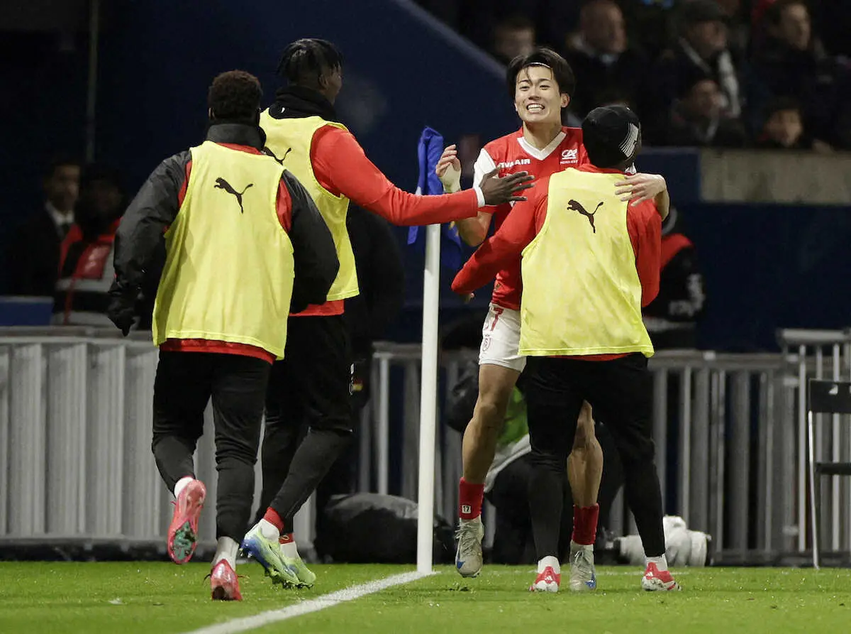 【画像・写真】Sランス中村敬斗がパリSG戦で同点弾　王者相手には昨年9月に続いて2戦連発