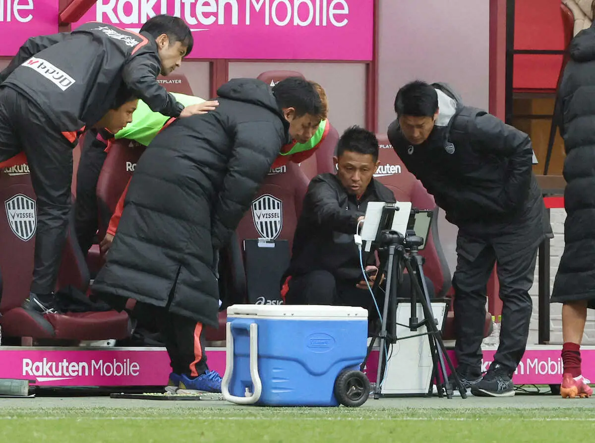 【画像・写真】浦和がVAR判定に泣く　松本「後ろからボールが来たので、よけきれなかった」