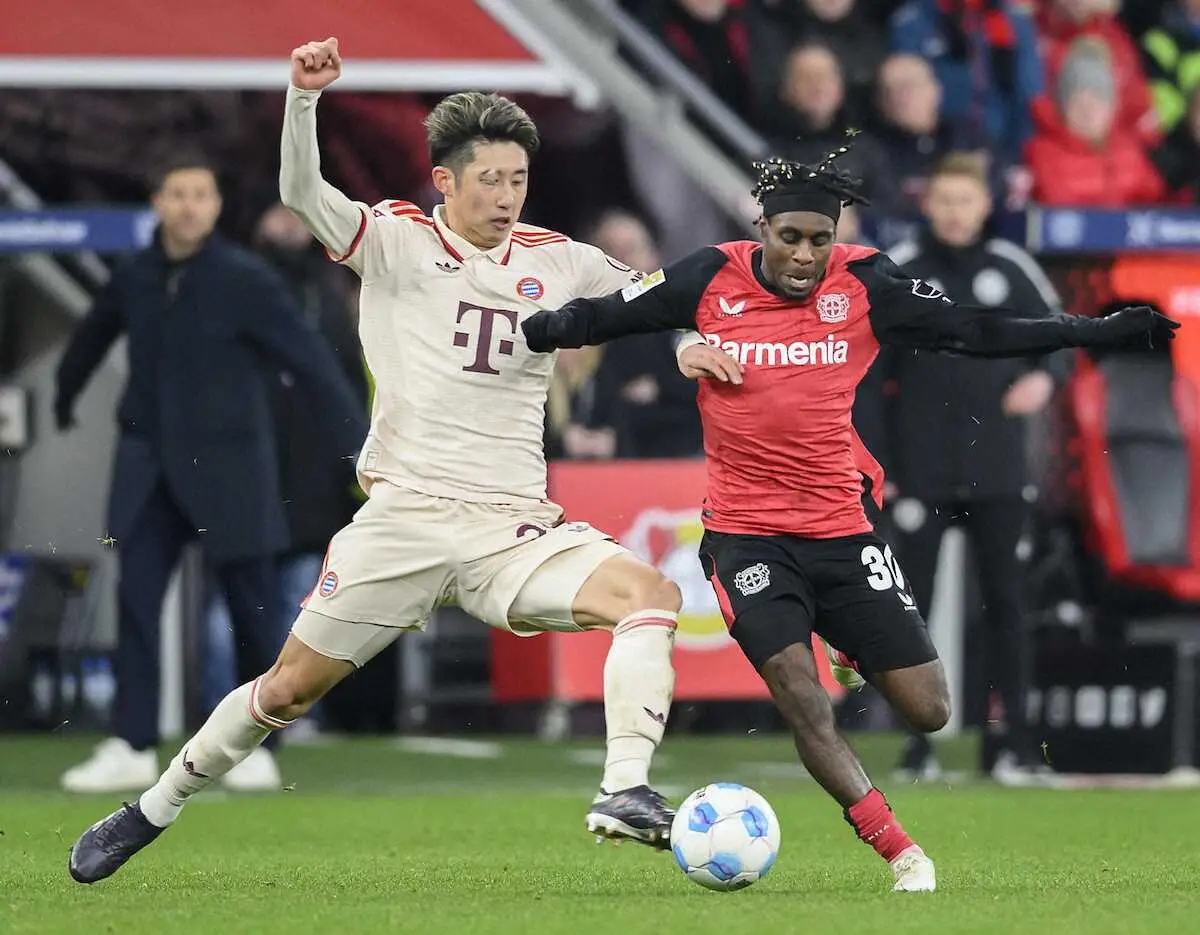 【画像・写真】Bミュンヘン伊藤洋輝が移籍後リーグ戦初出場　首位攻防戦先発でスコアレスドローに貢献