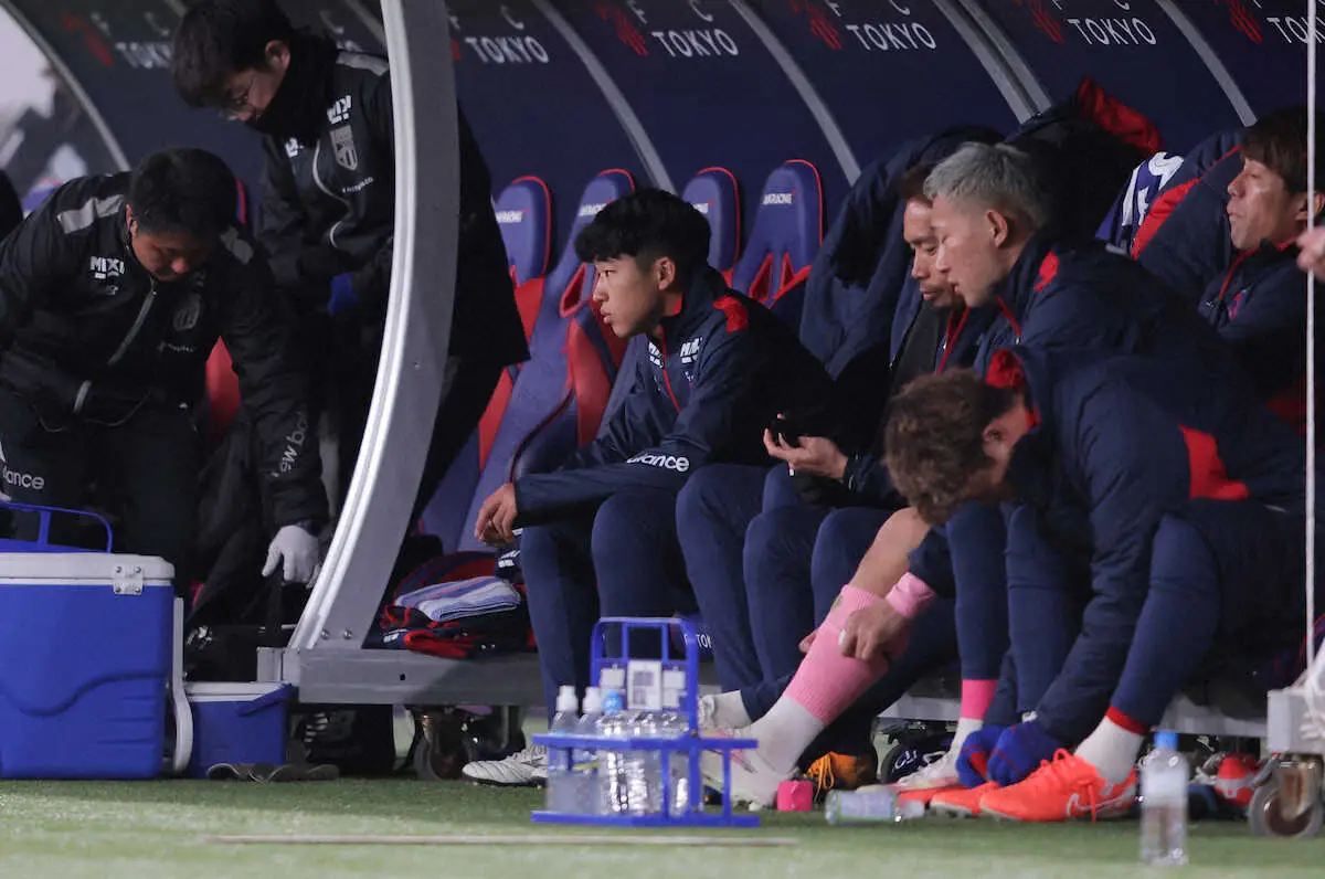 【画像・写真】FC東京・MF北原槙のJ1史上最年少出場記録達成はお預け　名古屋戦でベンチ入りも出番なし