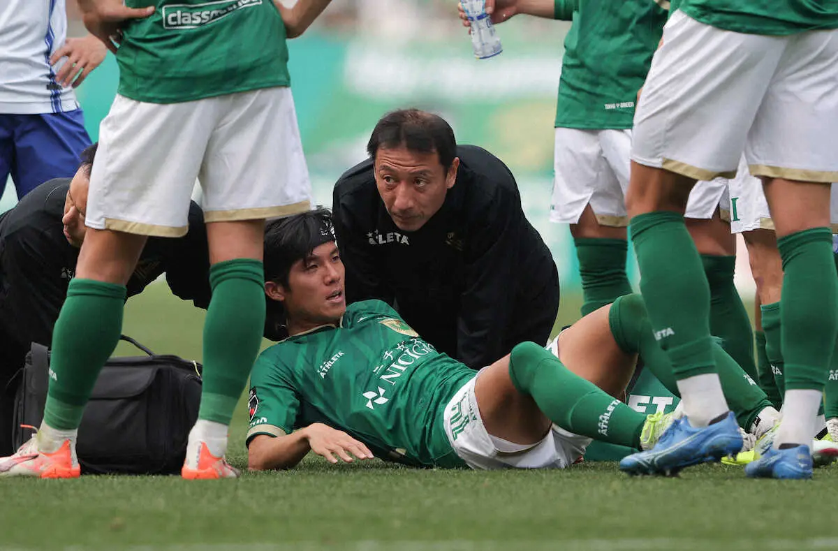 【画像・写真】東京V、試合中にアクシデント交代が3人　城福監督は「アクシデントをプラスに変えられなかったのは残念」