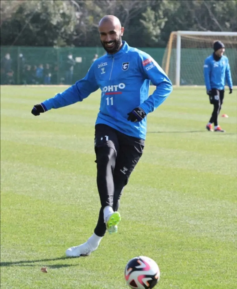 【画像・写真】G大阪FWイッサム・ジェバリが2戦連発に気合「するつもりだ」MF満田とは“ウマが合う”仲