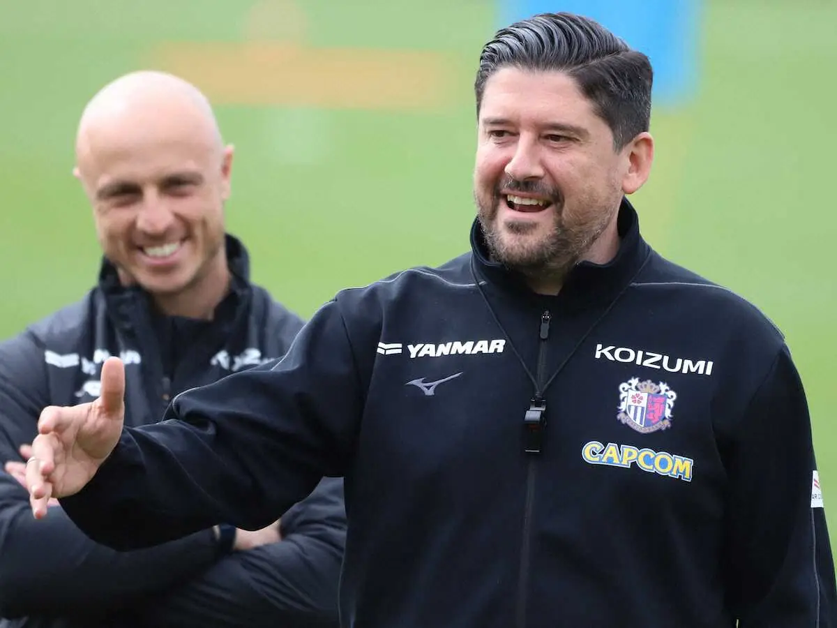 【画像・写真】C大阪が横浜FC戦に向けてオンライン会見　パパス監督「若手のミスは問題ない」