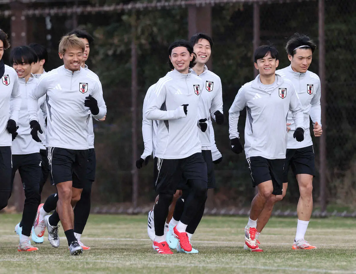 【画像・写真】負傷明けの日本代表・守田英正が万全を強調「2試合ともフルで出るつもり」ふくらはぎのケガから復帰
