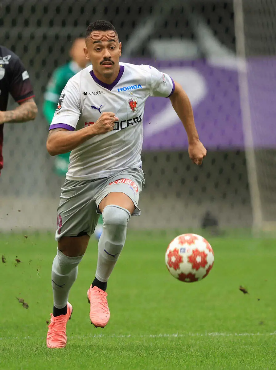 【画像・写真】公式戦3戦連発の京都FWラファエル・エリアス「ワンチャンスをモノにするのがFWしての生き様」