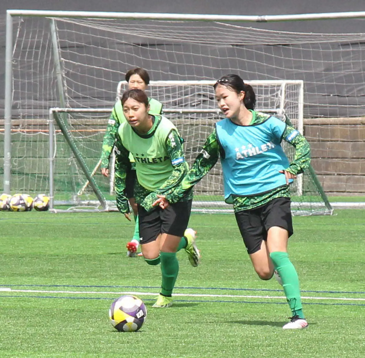 【画像・写真】大一番に臨む日テレ東京V　なでしこ入りの18歳MF真城「全てを懸けるつもり」16日に三菱重工浦和戦