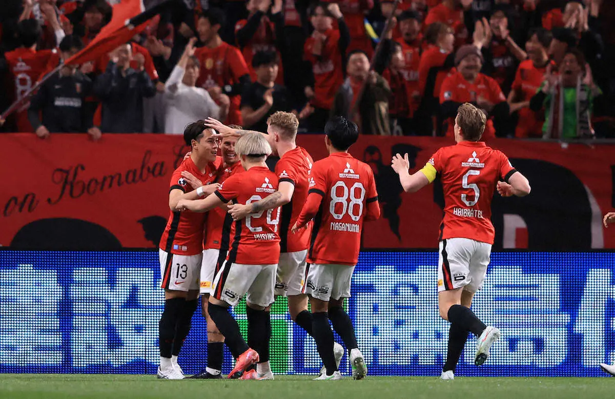 【画像・写真】浦和が2―1で京都を退け今季初連勝！1トップ松尾、トップ下の渡辺が股抜き弾で共演