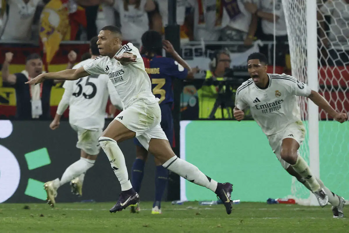 【画像・写真】バルセロナ3冠へまず国王杯制覇！延長後半クンデ決勝弾でレアルに激勝　4季ぶり最多32回目V