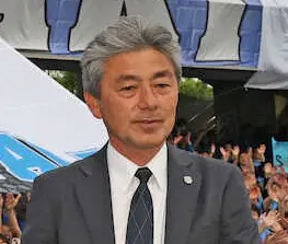 【画像・写真】川崎Fの長谷部監督が金満クラブ連破に向け「選手は財布やカードを持ってプレーしない」