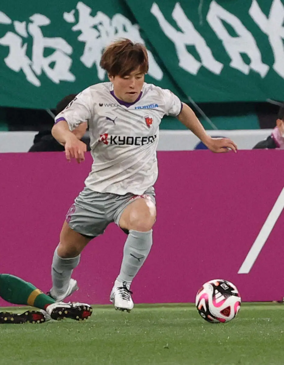 【画像・写真】京都が3―0で横浜Mを圧倒　先制ミドル弾のMF松田は「練習の成果」を強調