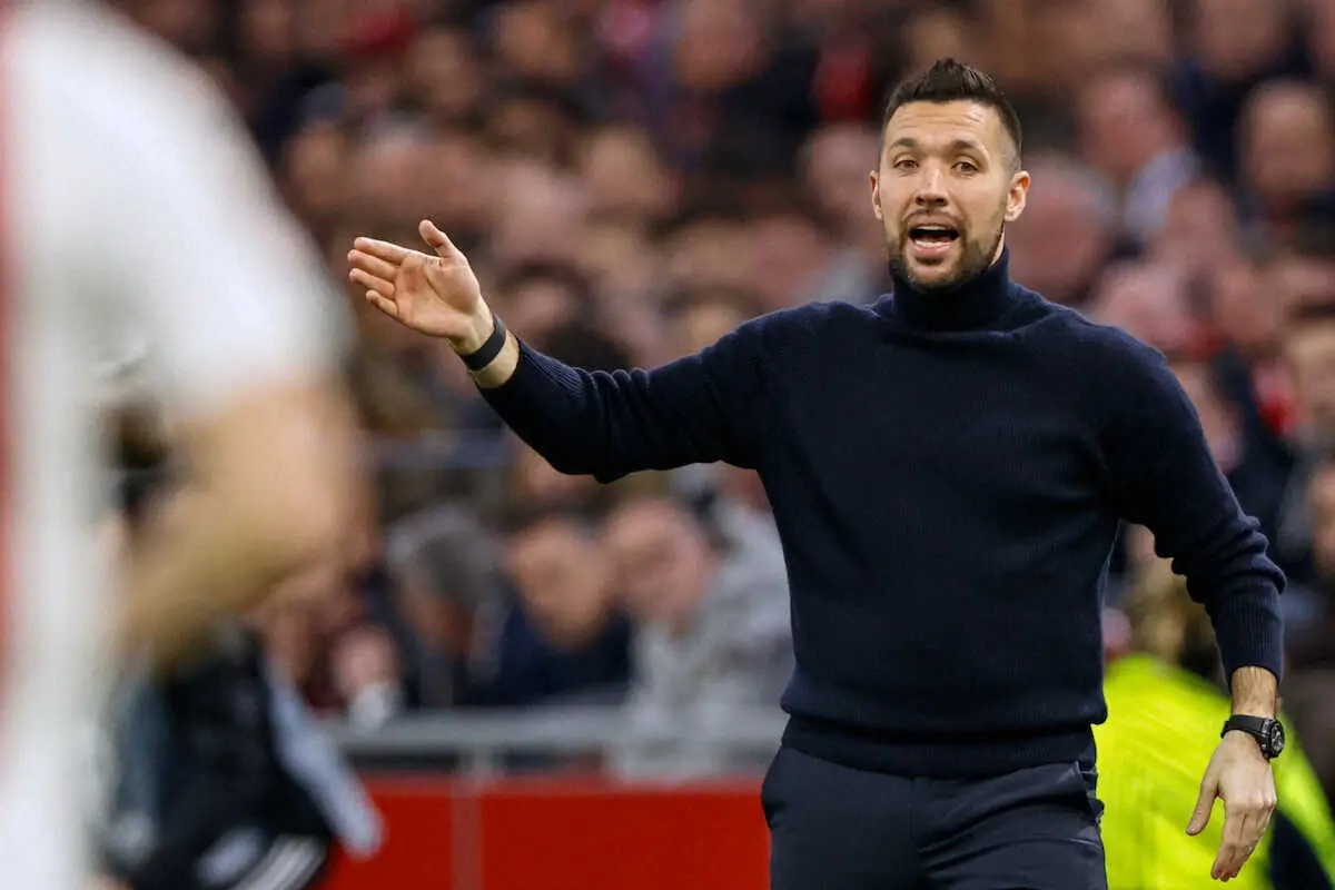 【画像・写真】記録的な大失速で優勝を逃したアヤックスの監督が辞任　残り5戦で勝ち点9差を守れず