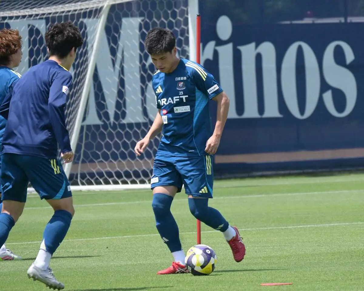 【画像・写真】横浜M、神戸戦で戦術変わる？練習前に新方針明示　宮市「もしかしたらマリノスの戦い方ではないかも」