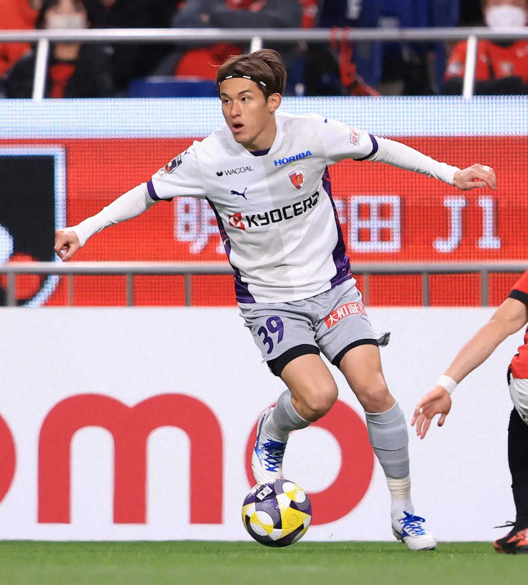 【画像・写真】京都はMF平戸が一発レッド　復帰したFWエリアスも負傷交代して正念場となる4位後退