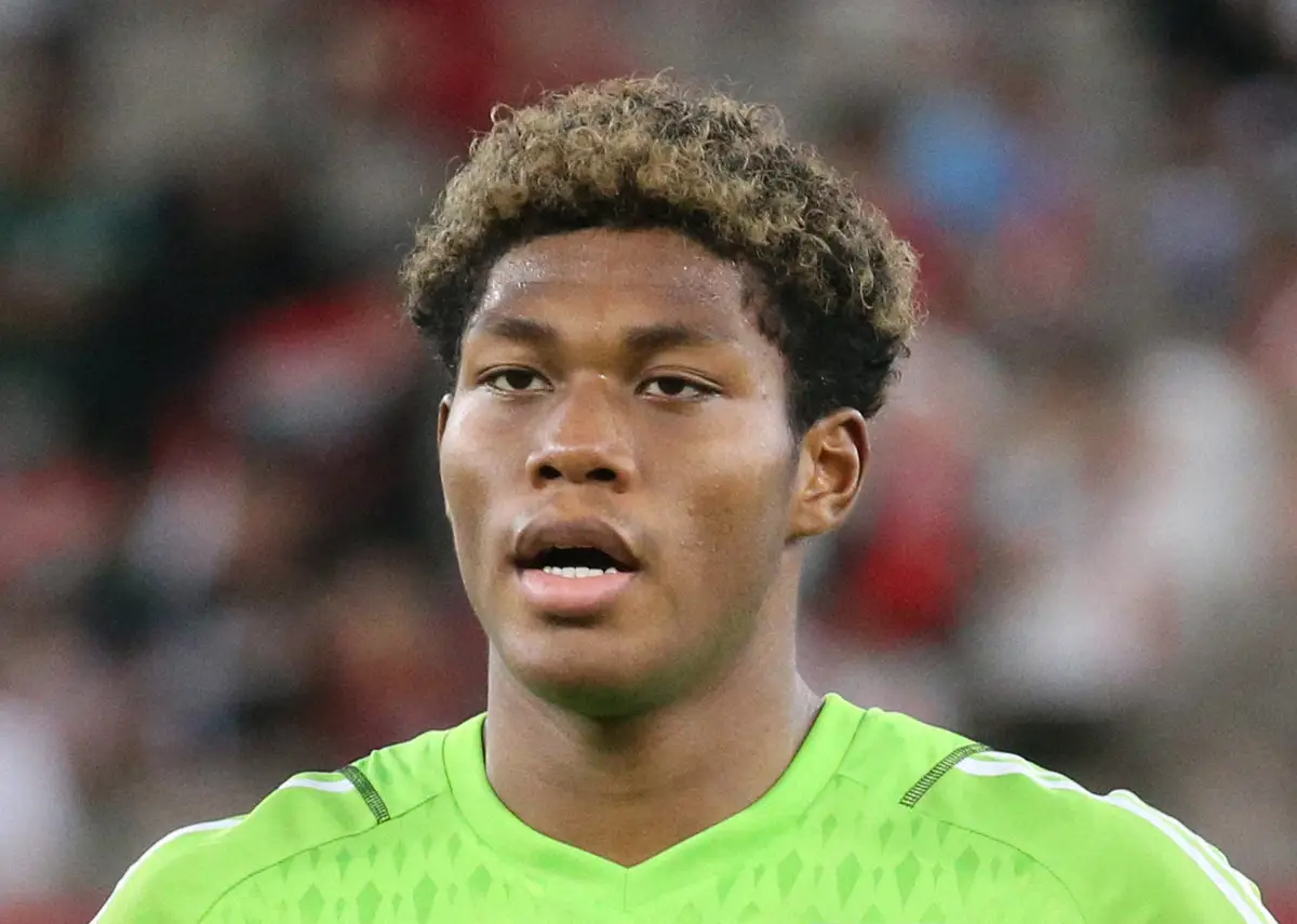 【画像・写真】鈴木彩艶　好セーブ＆同点弾起点で大逆転貢献　16位で残留の今季は「100点満点で65点、70点」