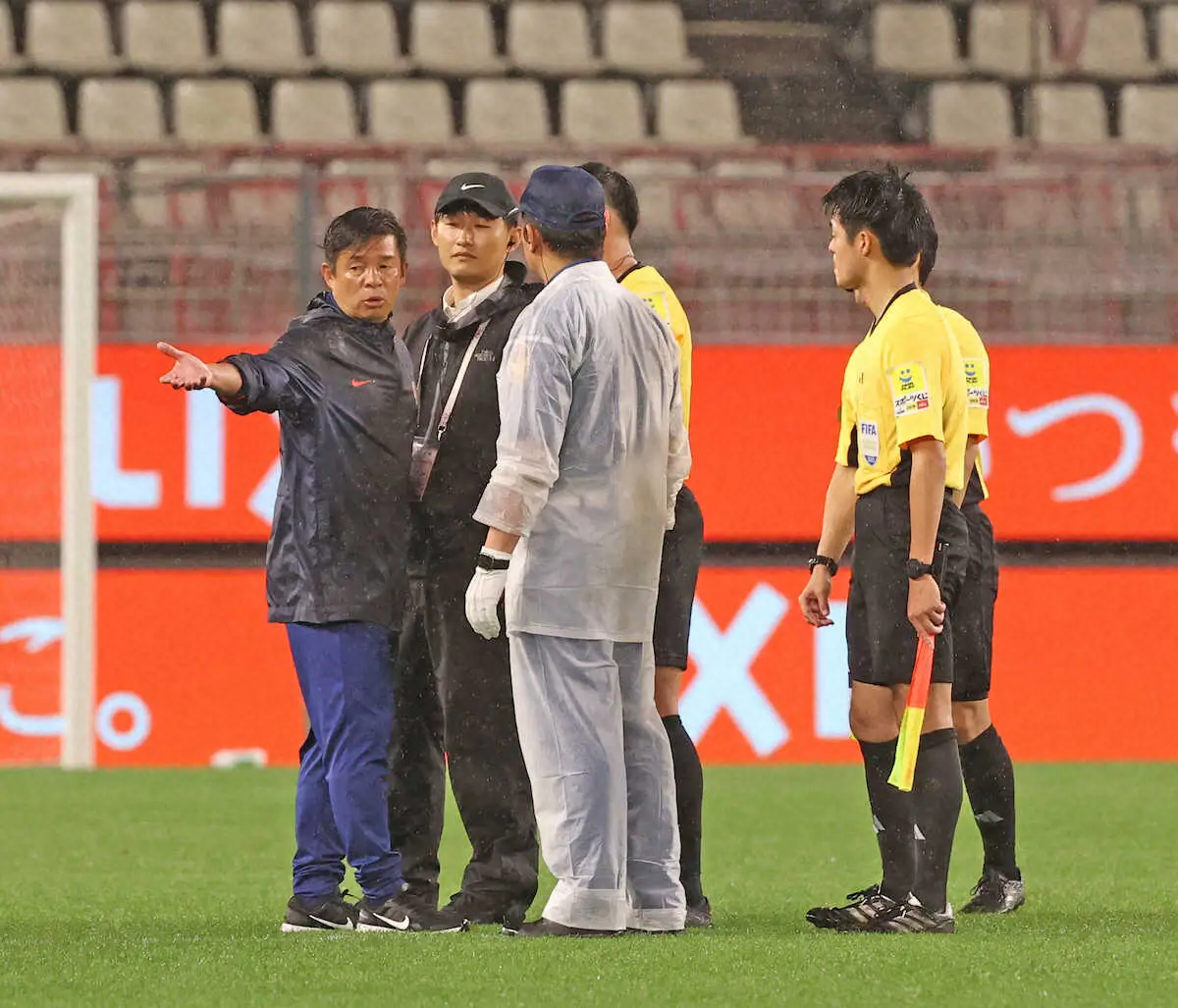 【画像・写真】鹿島・鬼木監督が史上6人目のJ1通算300試合目の指揮「とにかく勝ちたい」後半初戦は執念ドロー