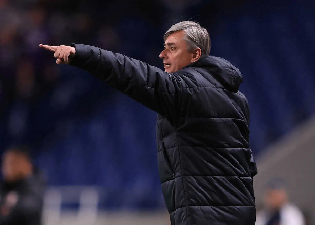 【画像・写真】【クラブW杯】スコルジャ監督が会見「具体的な目標は言いたくない。1戦目が重要」