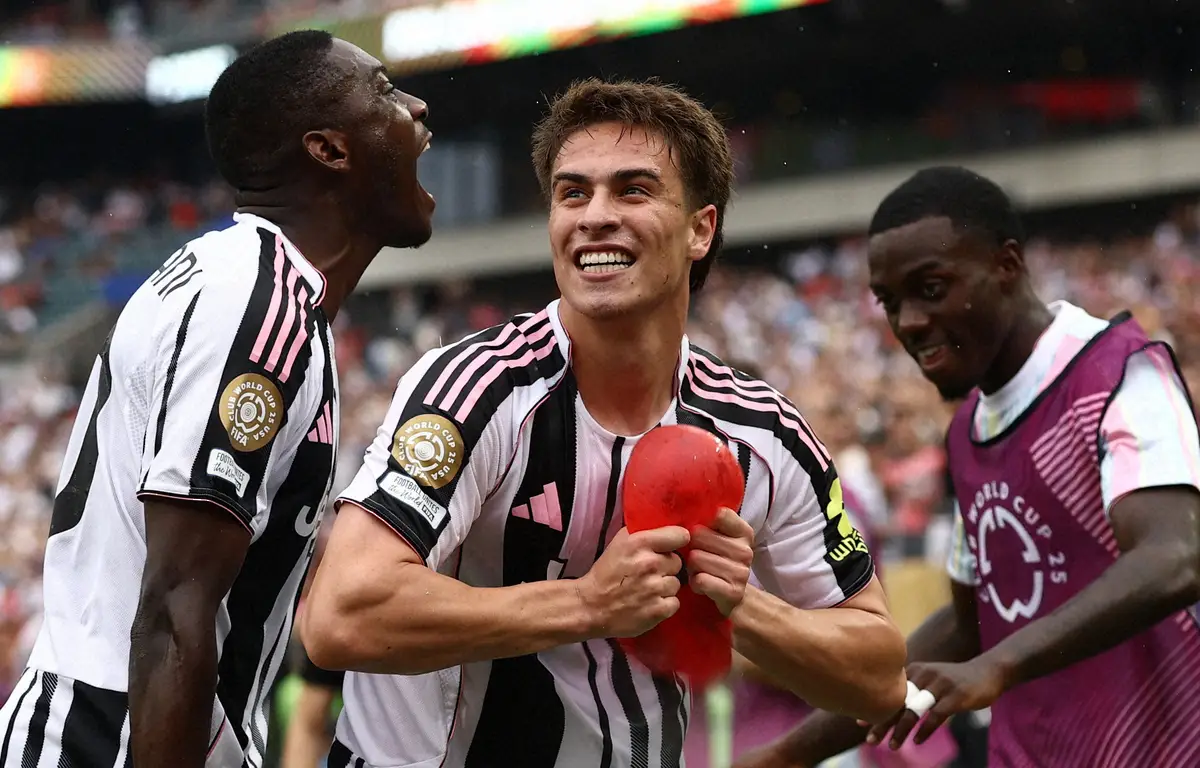 【画像・写真】ウィダド・カサブランカ戦の後半、ゴールを決め喜ぶユベントスFWユルディズ（中央）（ロイター）