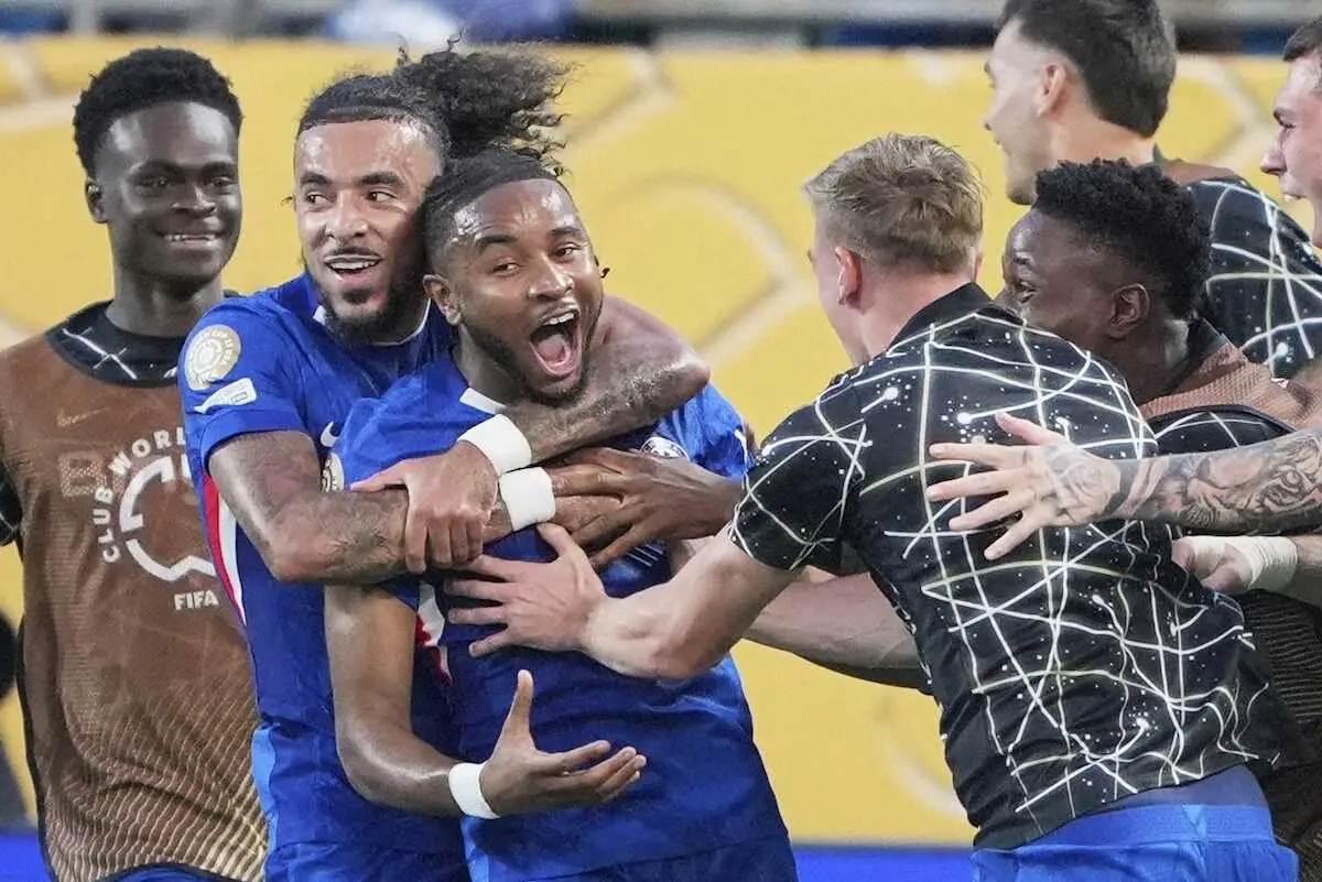 【画像・写真】【クラブW杯】チェルシーがベンフィカとの延長戦を制して8強入り　10人の相手から延長後半に3得点