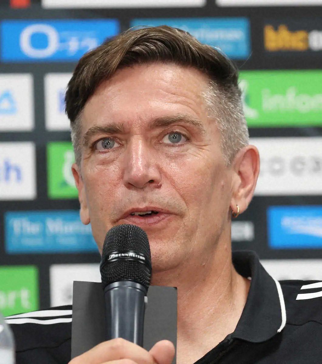 【画像・写真】【E1】なでしこJ高橋はな　公式会見で抱負「優勝するために来た」「世界にアピールするチャンス」