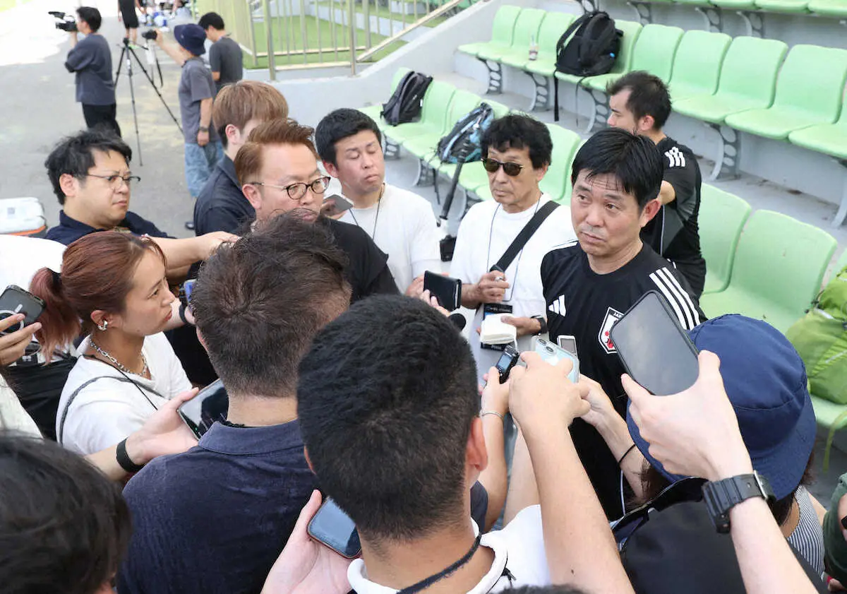 【画像・写真】【E1】日本代表・森保監督「代表全体を底上げ」へさらなる競争力に期待　香港戦から一夜明け