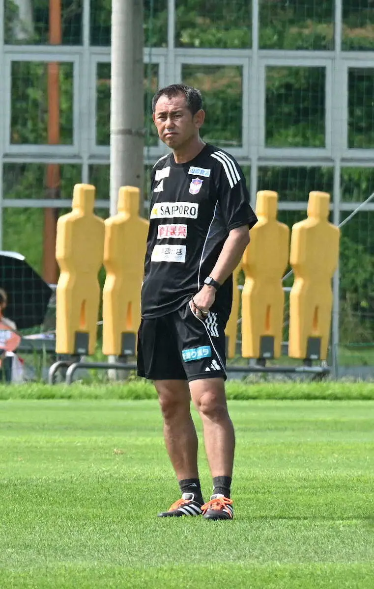 【画像・写真】新潟　残り15試合で降格圏の19位から巻き返しへ　フロントは補強を含めたサポートを約束