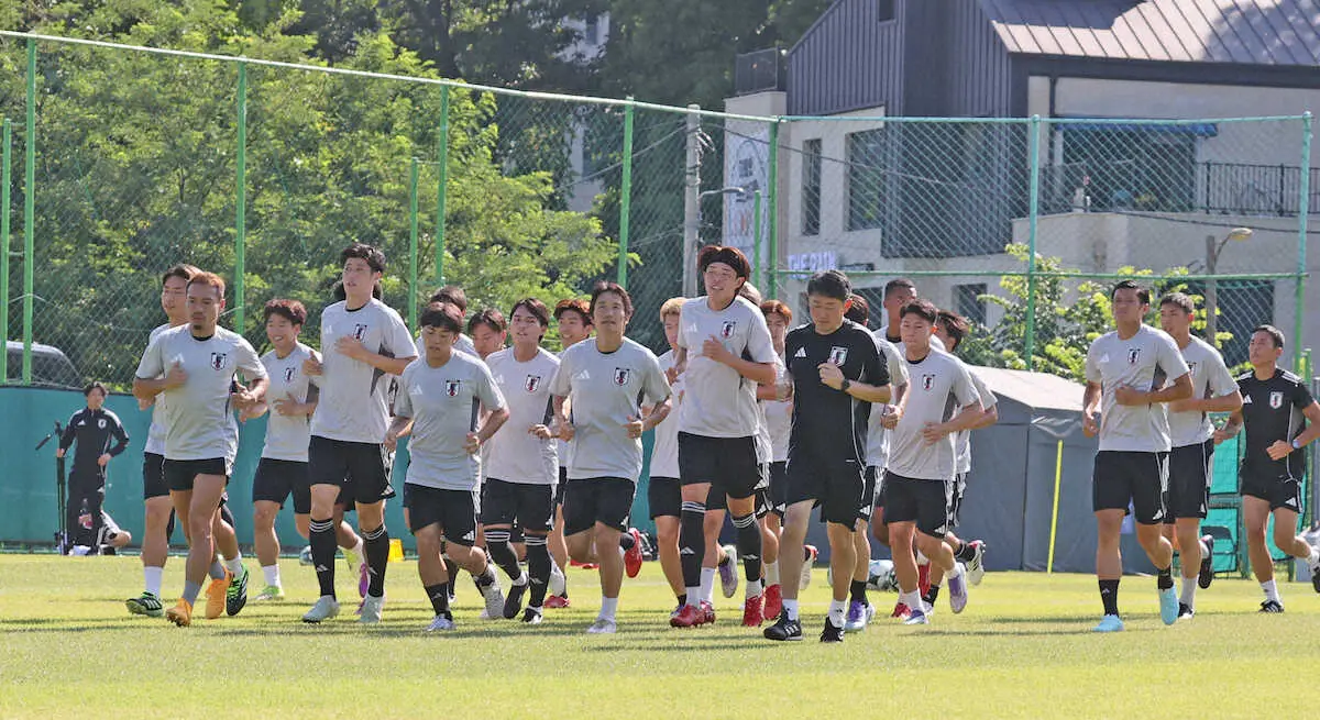 【画像・写真】【E1】日本代表・森保監督「自分たちで要求して！」セットプレー入念に確認　練習公開“サービス”で延長