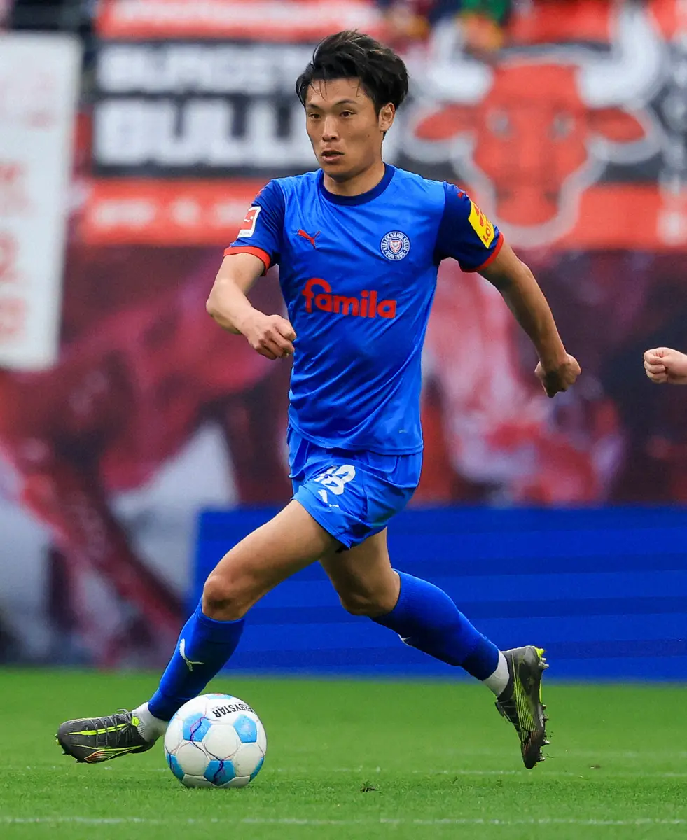 【画像・写真】キール町野　ふくらはぎ負傷で8・2ドイツ2部開幕戦出場は困難と地元紙　「日本から医師を」と指揮官