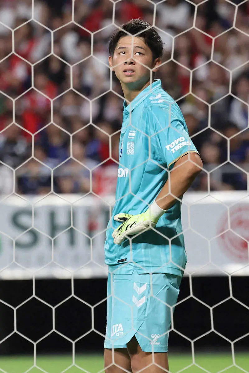 【画像・写真】17歳のG大阪GK荒木琉偉がトップデビュー「やれないなとは思わなかったが…」S・ランス戦で2失点