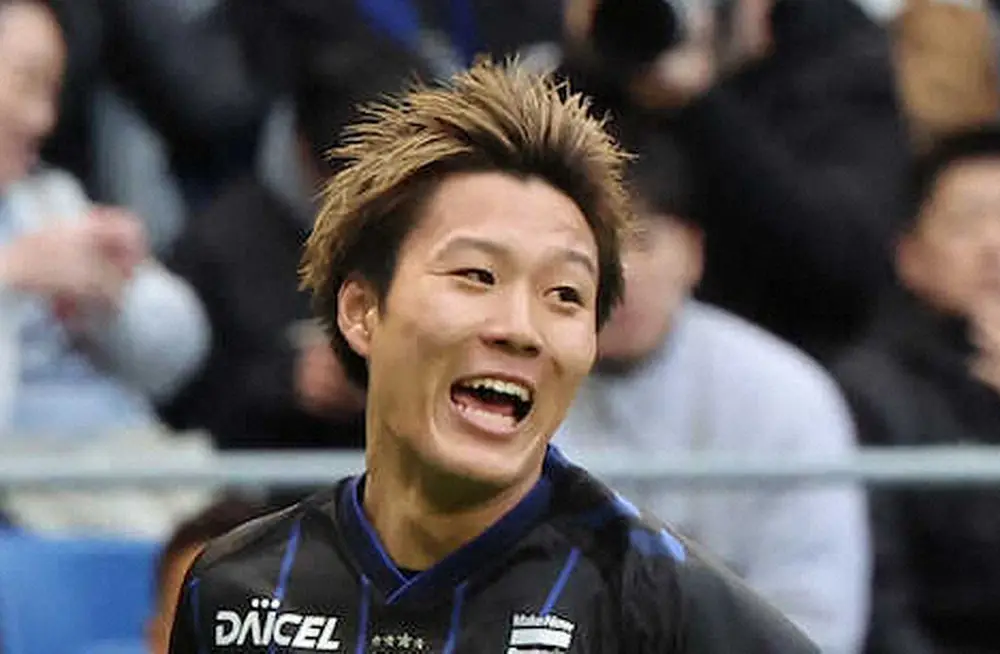 【画像・写真】欧州のリーグ戦で日本人得点ラッシュ！　ベルギーで坂本一彩、伊藤敦樹　北野颯太も公式戦初得点