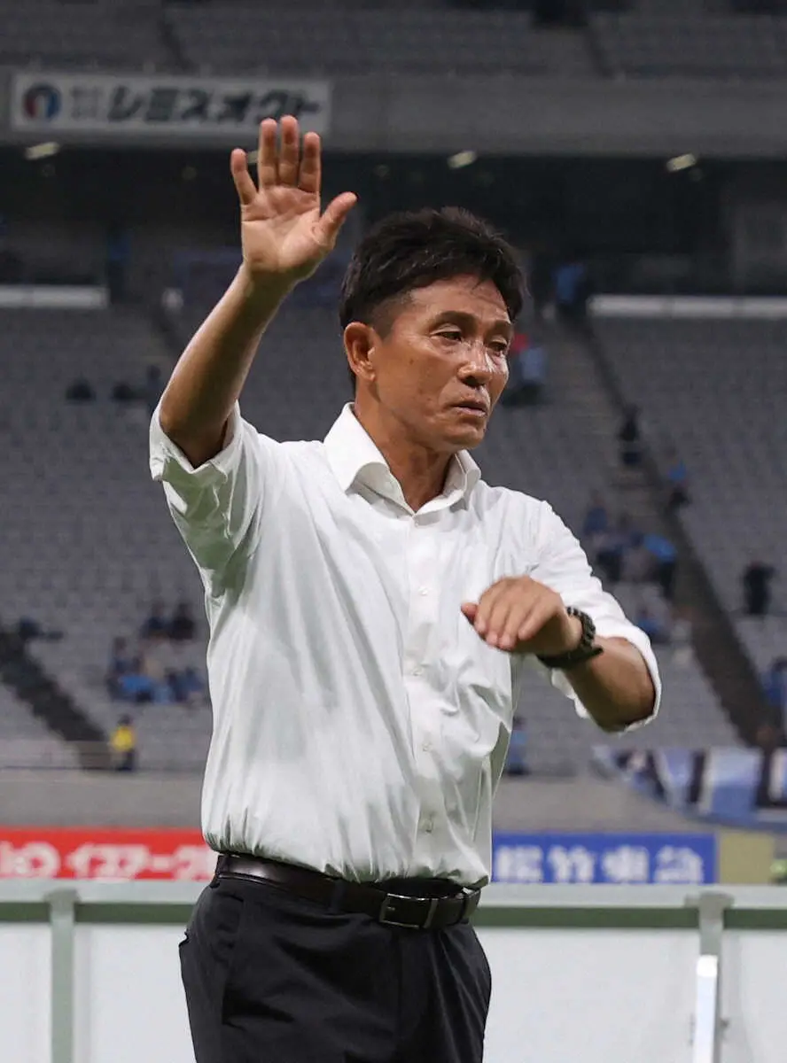 【画像・写真】東京V・城福監督が危機感「ウインドーの期間と回数が多いと格差が現れる」