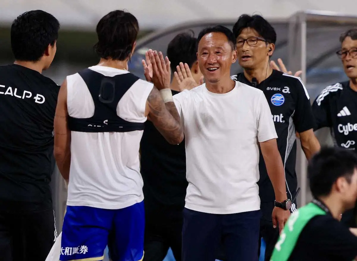 【画像・写真】【天皇杯】町田・黒田監督、DF中山のボランチ起用は「戦術をコントロールできる」　献身性を絶賛