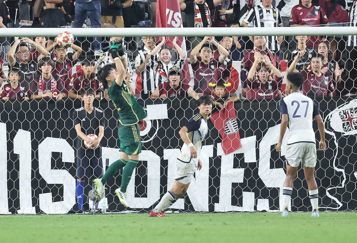 【画像・写真】【天皇杯】神戸GK新井章太が東洋大GK磐井稜真に掛けた言葉は…