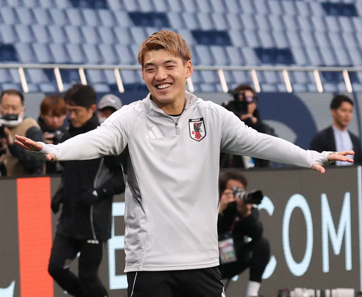 【画像・写真】デビュー戦2発のフランクフルト・堂安に称賛の声　指揮官「素晴らしいプレー」地元紙「ベストプレーヤー」
