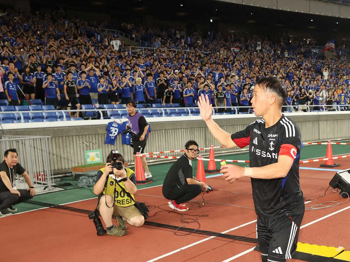 【画像・写真】4カ月ぶりJ2降格圏脱出の横浜M　31歳誕生日の主将MF喜田拓也「仲間と戦えるありがたみを忘れずに」