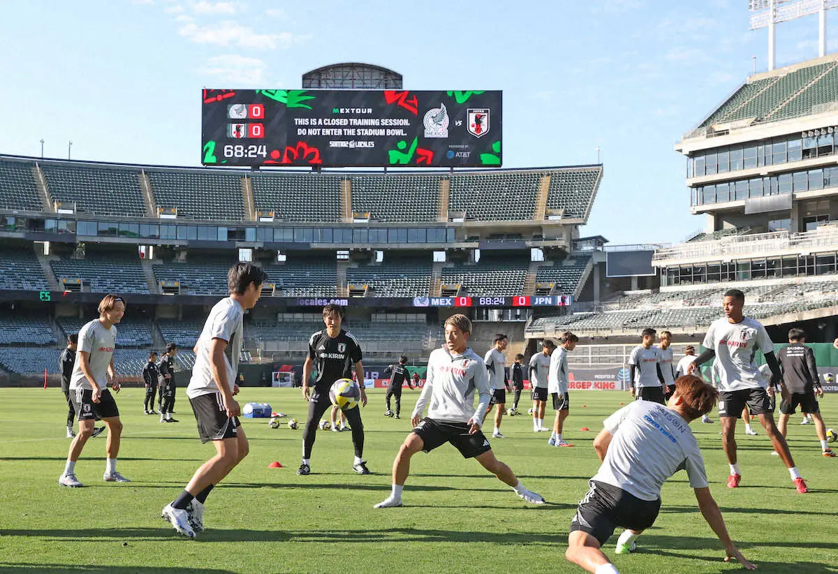 【画像・写真】堂安律　チームが主導権握るスタイル掲げる中「通用しない時にやめる潔さも必要」
