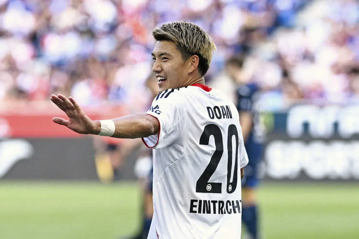 【画像・写真】Eフランクフルトの堂安（AP）