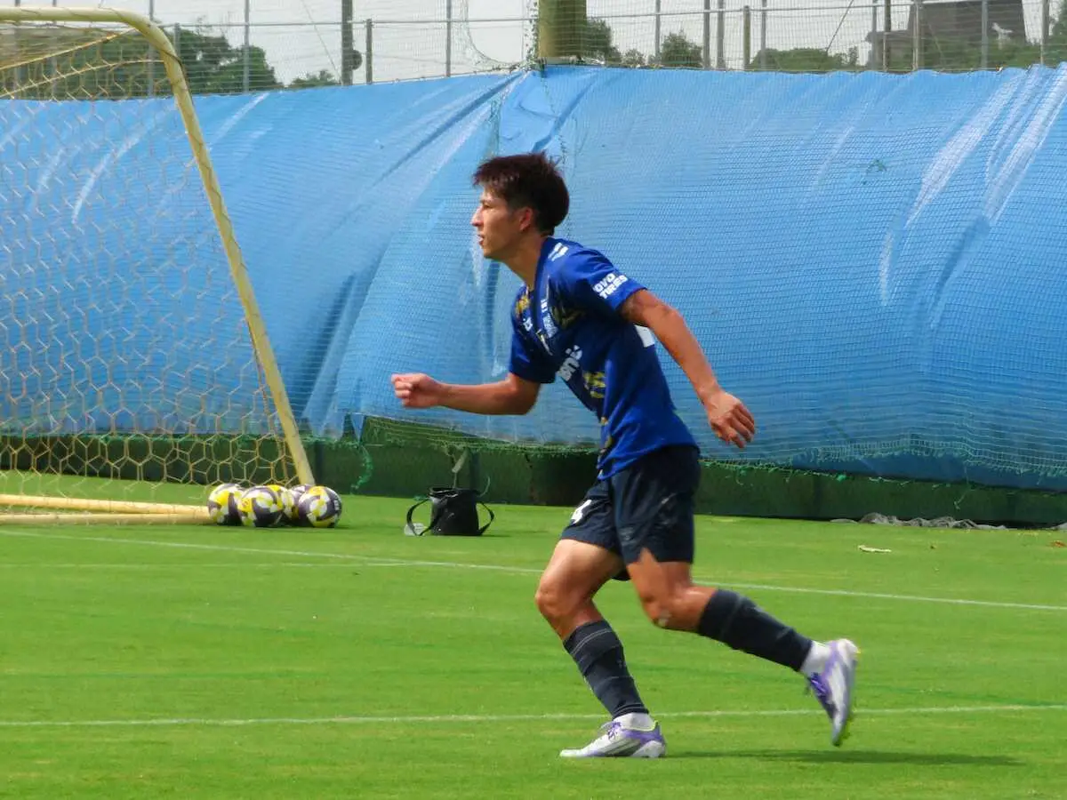 【画像・写真】G大阪が大院大と練習試合　MF奥抜侃志が2日続けて出場「あとはスタミナの部分だけ」