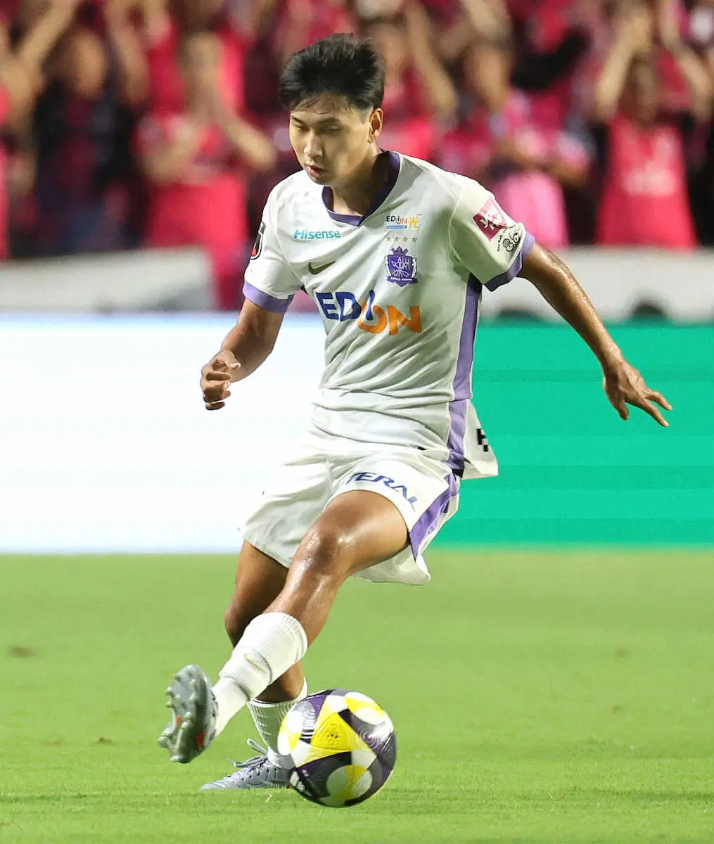 【画像・写真】広島が2発快勝　MF中島洋太朗「GKは見えていなかったけど…意表を突けた」技ありニアぶち抜き弾